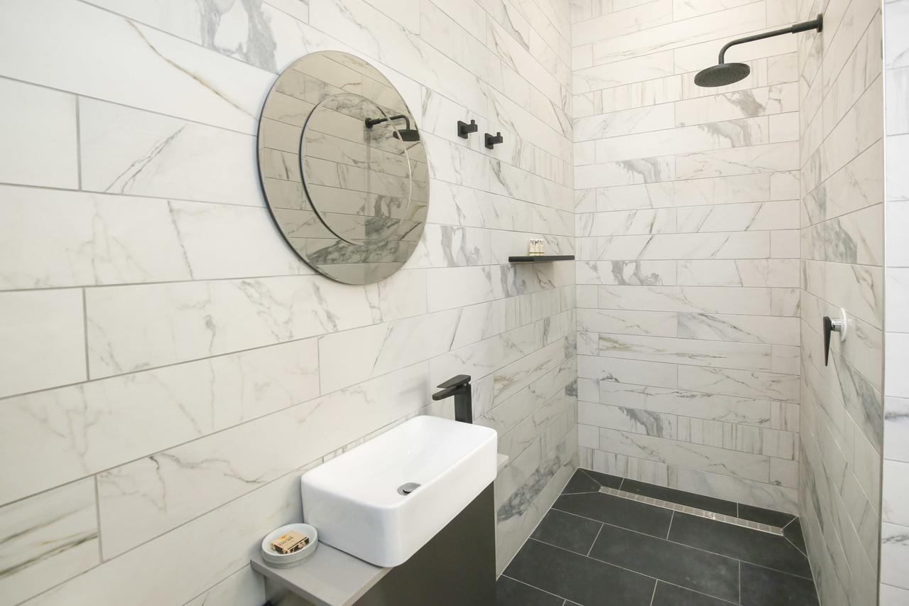 Indulge Apartments - The Urban Collection Мілд'юра Екстер'єр фото
